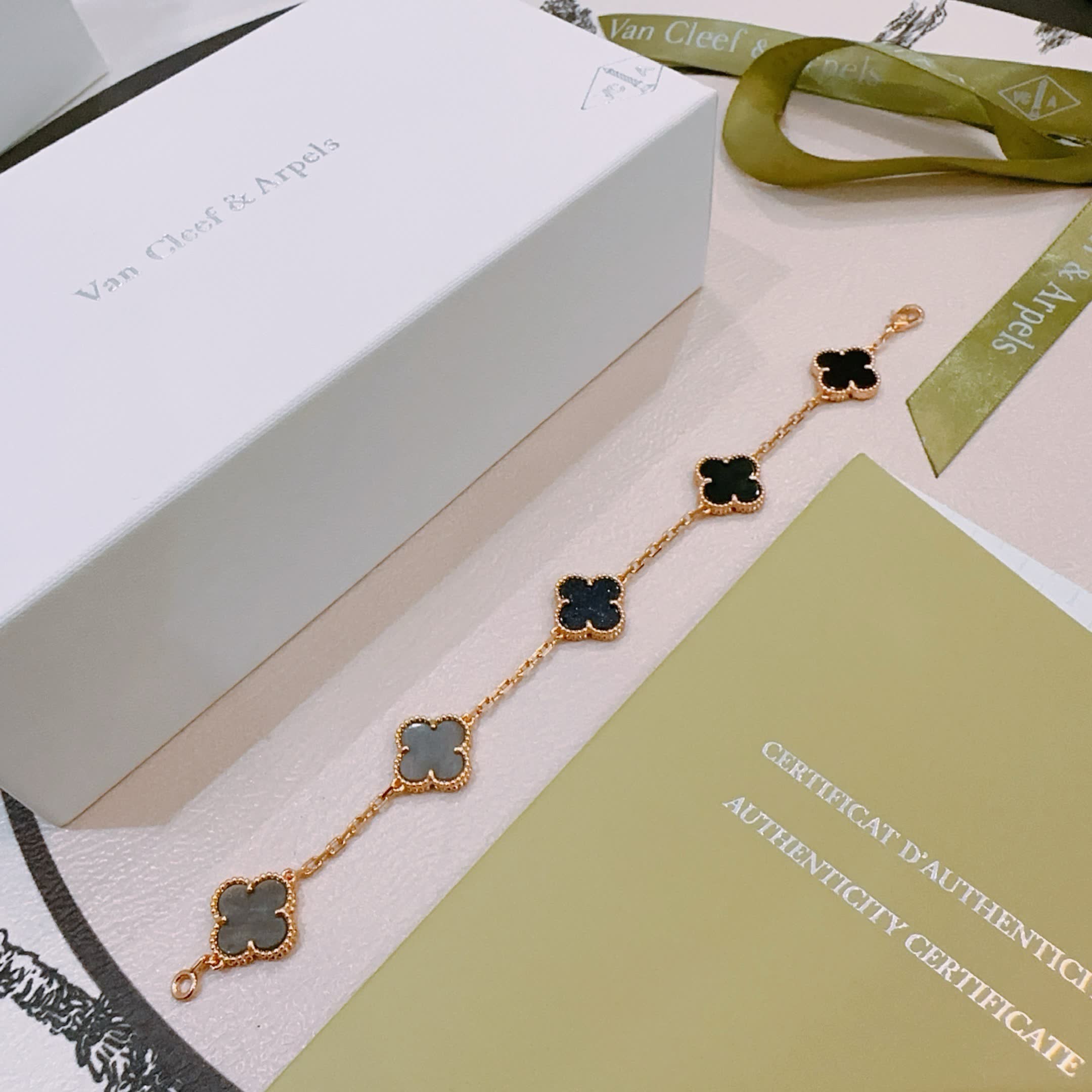 Van Cleef & Arpels Vintage Alhambra Bracelet